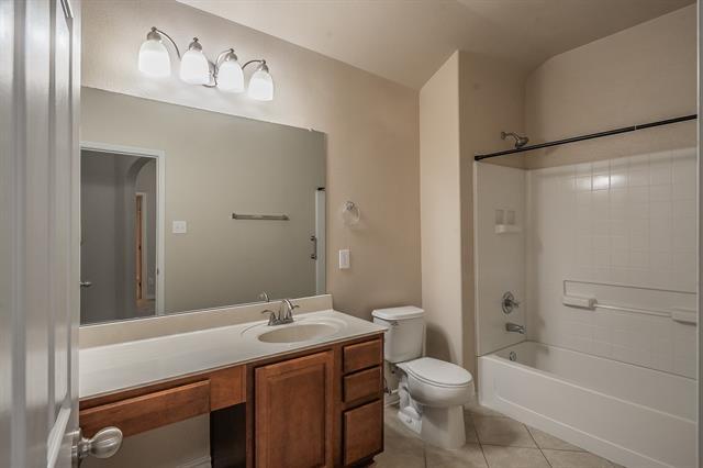 Building Photo - 6524 Hickory Hill Dr