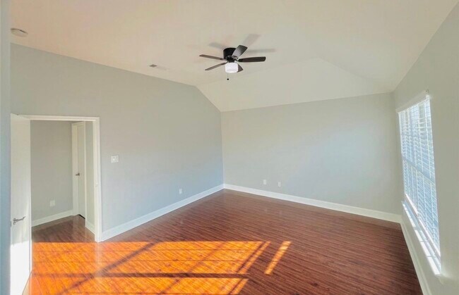 Building Photo - 17030 Cypresswood Glen Tr