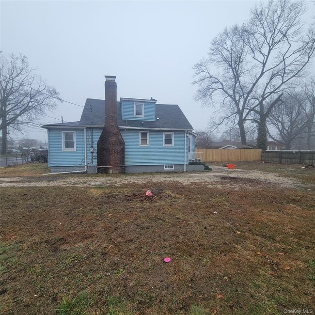Building Photo - 3 Keuka Rd