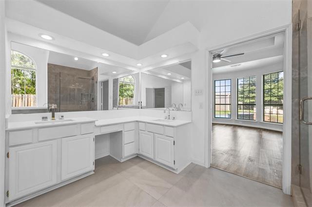 Building Photo - 5 Mesa Verde Ct