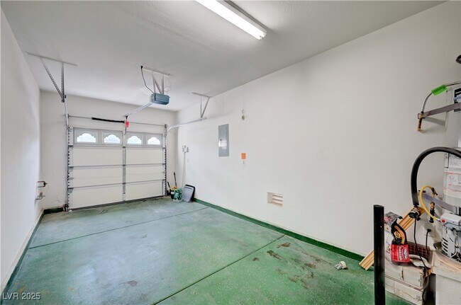 Building Photo - 40 Fundy Ave