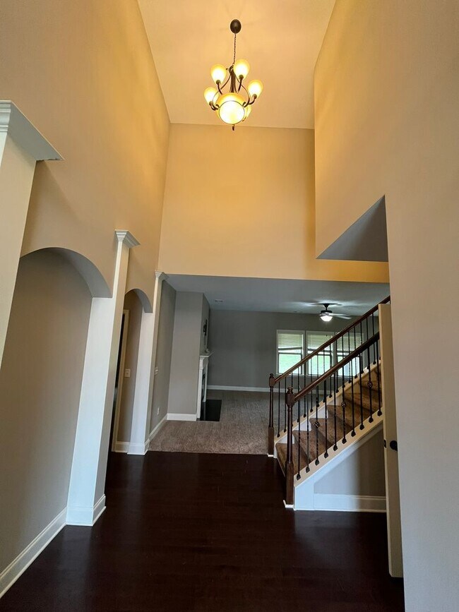 Building Photo - Located in Wrenwood Subdivision!!