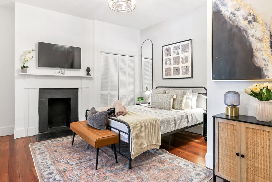 Building Photo - 505 East McDonough Street-SI ID1359172P