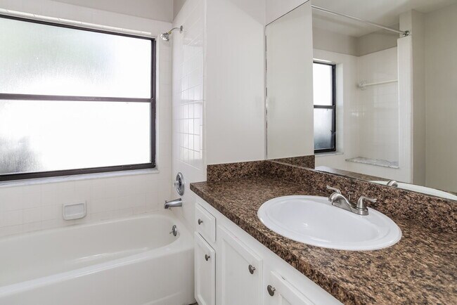 Building Photo - 2683 Black Oak Ln