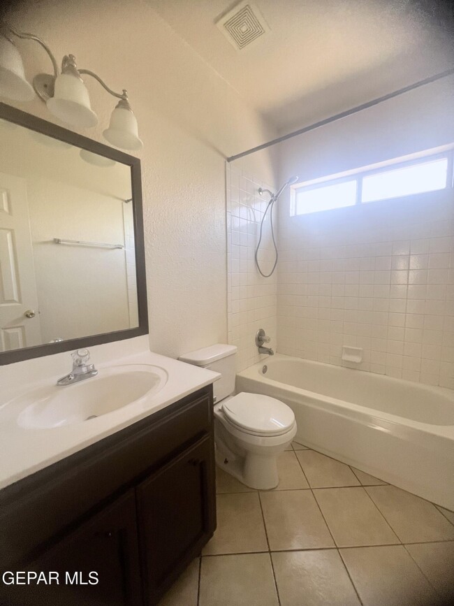 Building Photo - 7317 Desierto Azul Dr