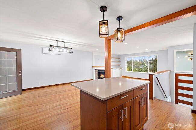 Building Photo - 3831 Letitia Ave S