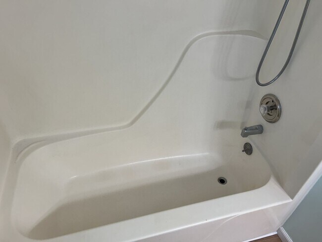 Building Photo - Highly Sought Somerset Highlands Beautiful Home