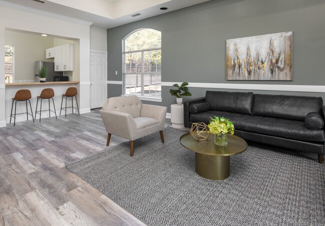 Building Photo - Stone Ridge Apartments - Unfurnished Room ...