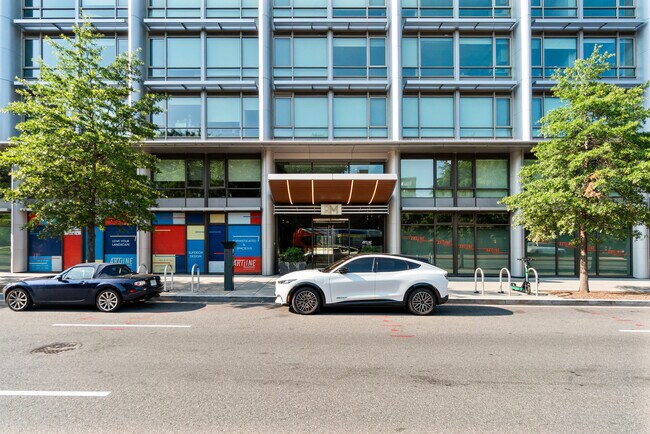 Building Photo - 301 M St SW