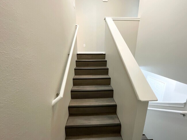 Building Photo - Lovely 2-story | 3-bedroom | 2.5-bath town...