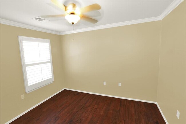 Building Photo - 113 Monument Hill Trail