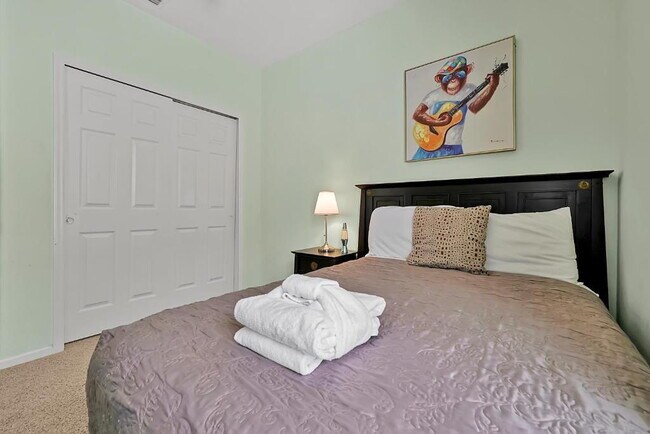 Building Photo - "Stunning 3BR Orlando Home with Private Screened Pool, Spa & Spacious Living Areas"