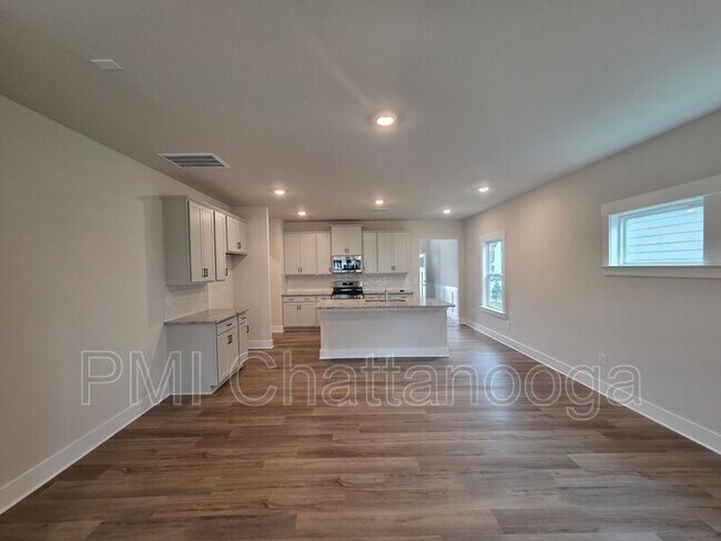 Building Photo - 7553 Snow Cone Wy