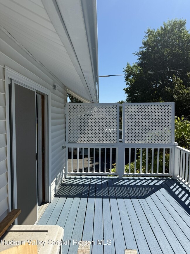 Building Photo - 86 Ulster Ave