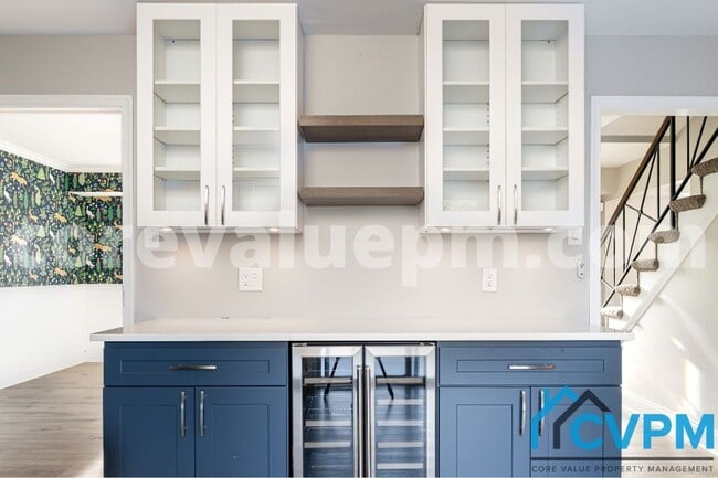 Building Photo - 2617 Belair Dr