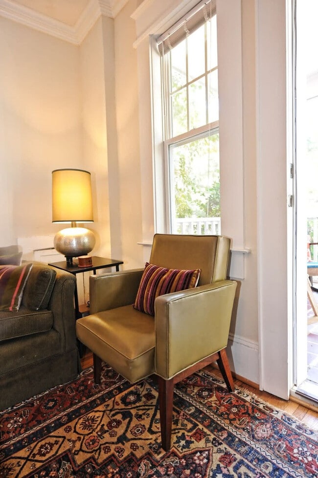 Building Photo - 2101 Kirkwood Ave