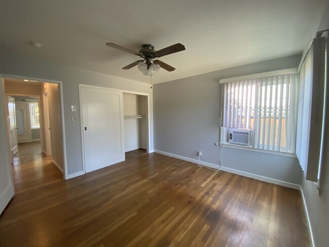 Building Photo - 112 Cypress Ave