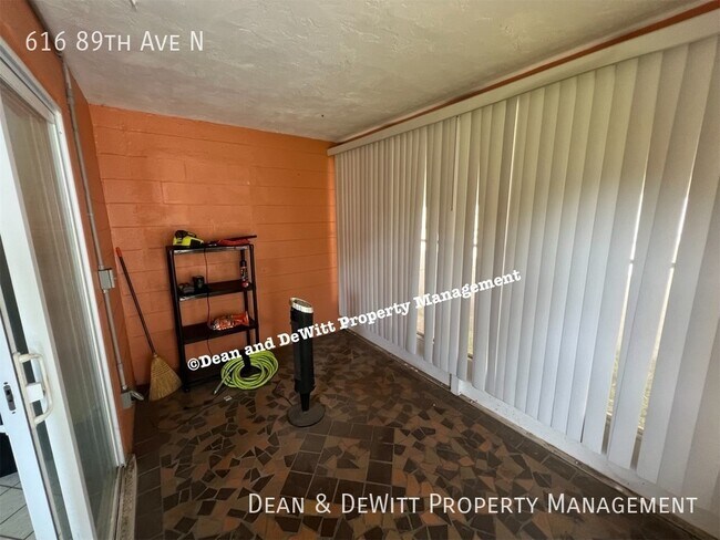 Building Photo - 616 89th Ave N