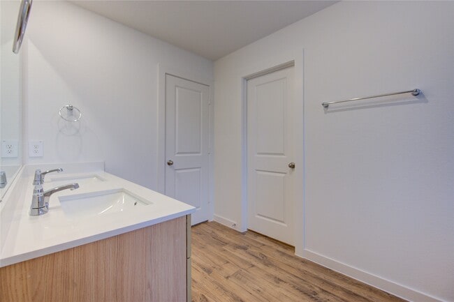 Building Photo - 28246 Meadowlark Sky Dr