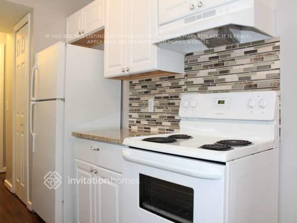 Building Photo - 4744 S Salida St