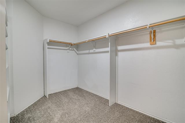 Building Photo - 2800 Spencer Cir