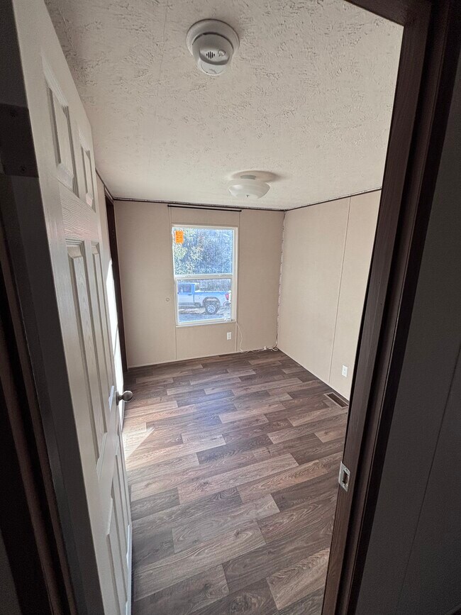 Building Photo - 22240 County Rd 251