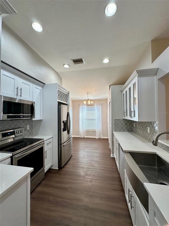 Building Photo - 5541 Dark Star Loop