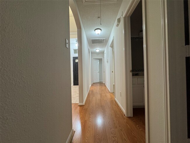 Building Photo - 20515 Spring Aspen Ln