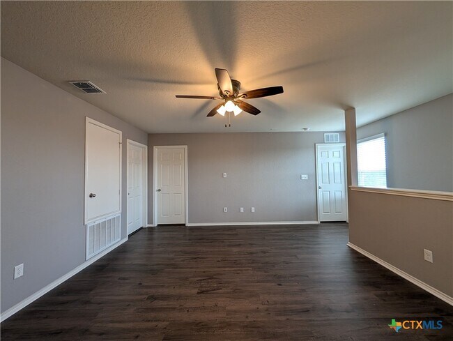 Building Photo - 357 Autumn Blaze