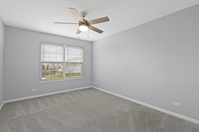 Building Photo - 1876 Bluestem Cir