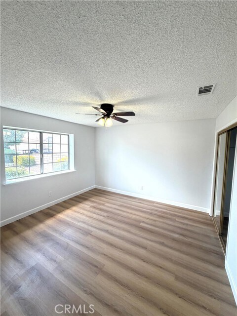 Building Photo - 17950 Fremontia Ln