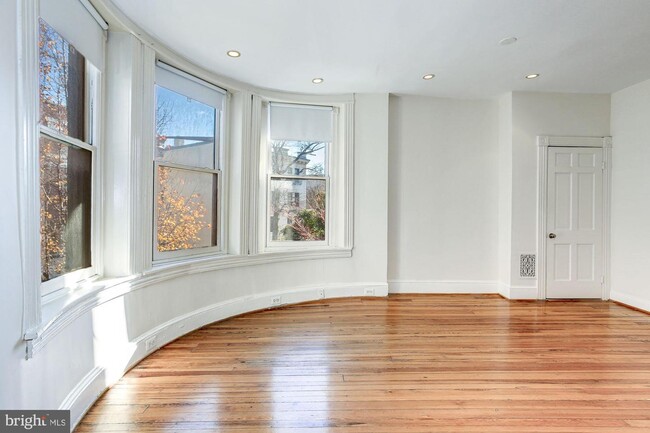 Building Photo - 2151 Florida Ave NW