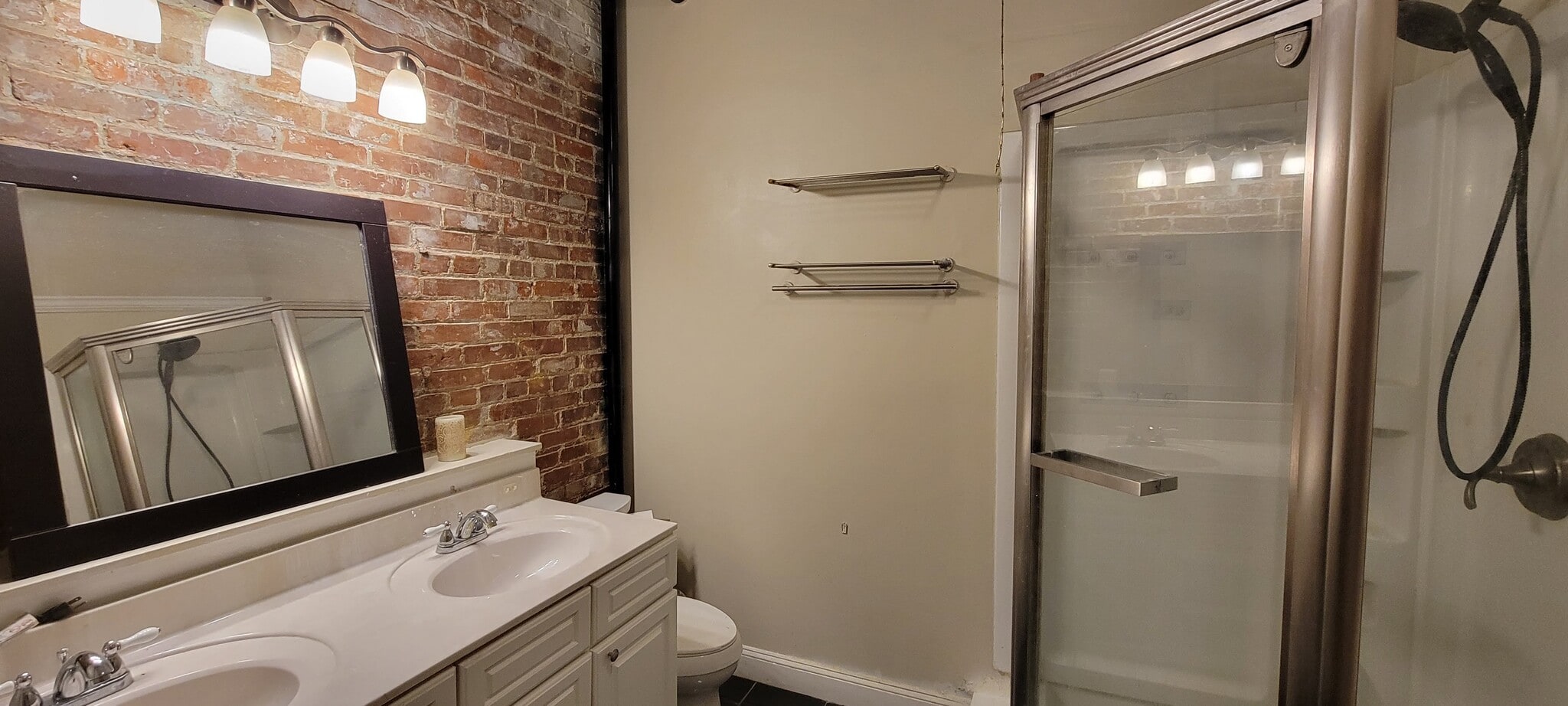 Bathroom - 1709 Washington Ave