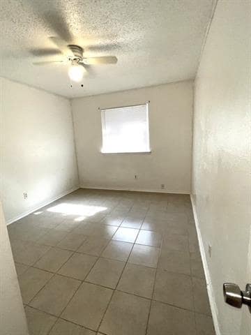 Building Photo - 6601 Woodway Dr