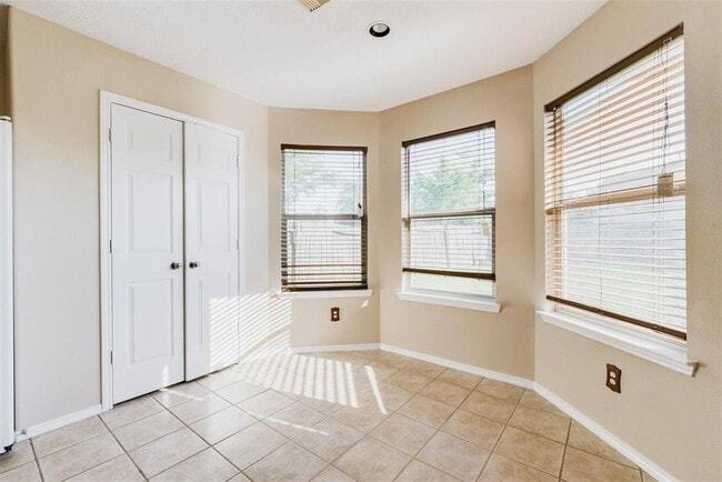 Building Photo - 7826 Northfork Hollow Ln