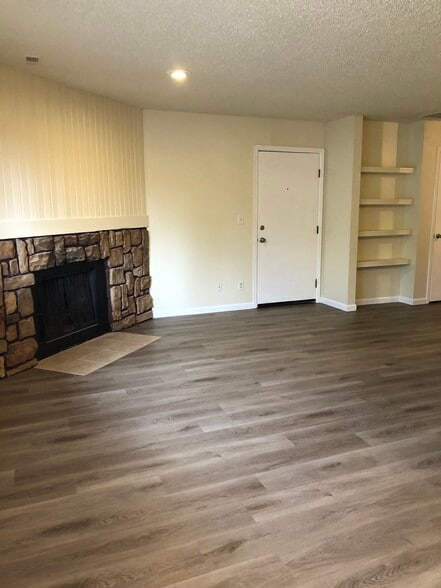 Fireplace - 2923 Sage St