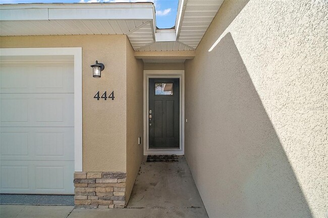 Building Photo - 444 Fahnstock St