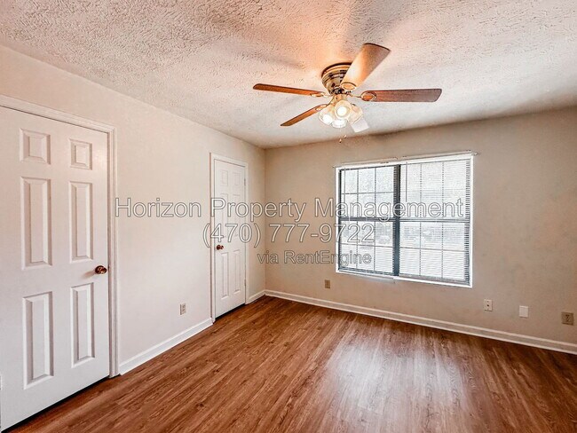 Building Photo - 2506 Hidden Cove Ct