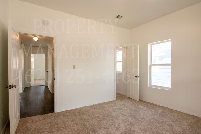 Building Photo - Charming 2-Bedroom 1-Bath Home in Coffeyville