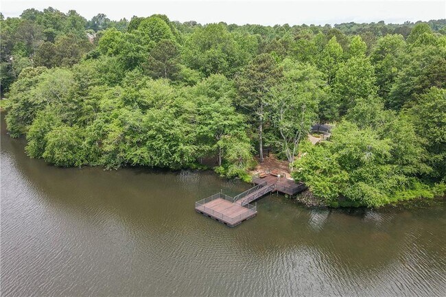 Building Photo - 5945 Broadwater Tr