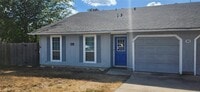 Building Photo - 404 Creek Cove