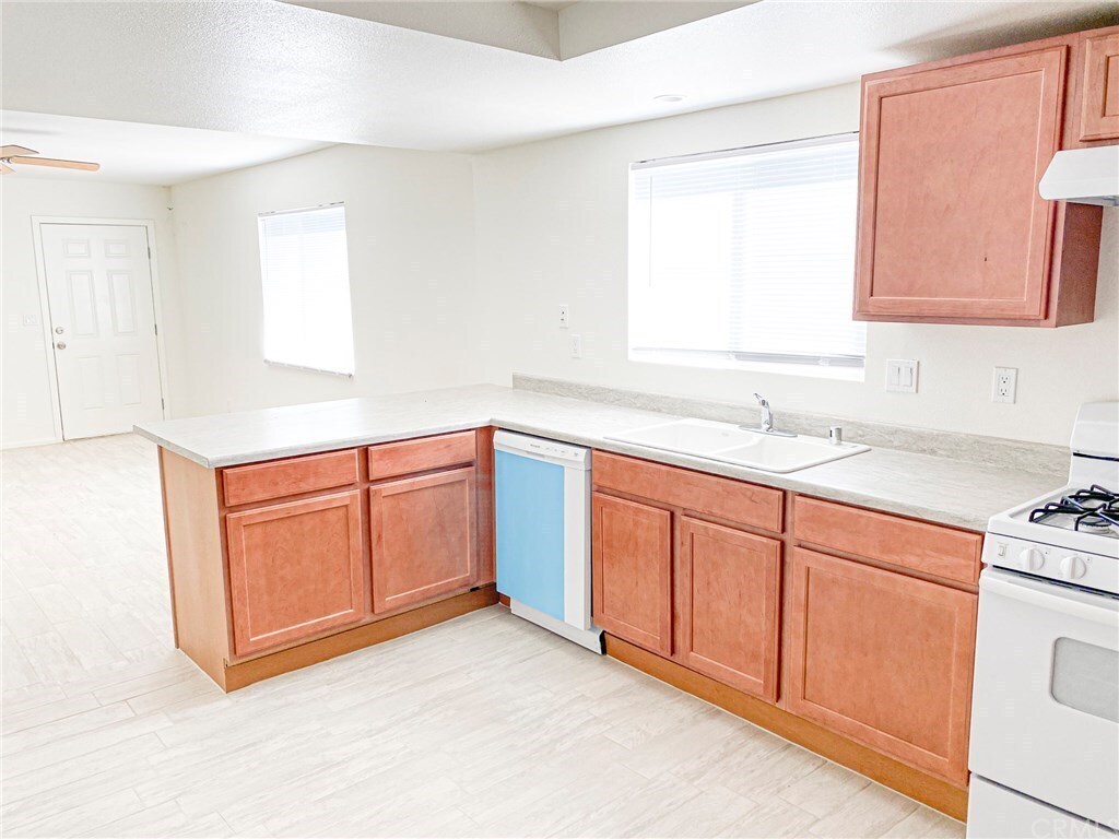 Building Photo - 49850 Visnaga Ave