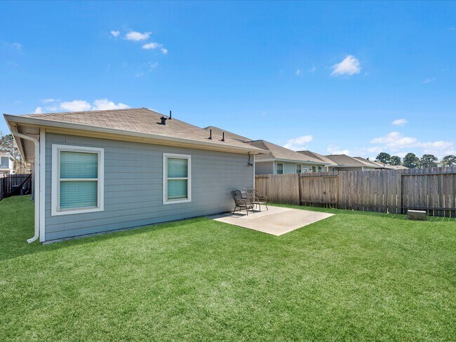Building Photo - 24751 Russet Bluff Trl