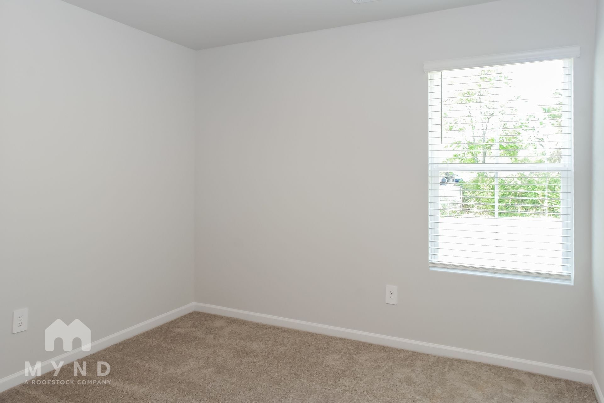 Building Photo - 161 Olde Hearth Rd