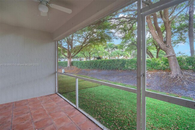 Building Photo - 1617 Zenith Way