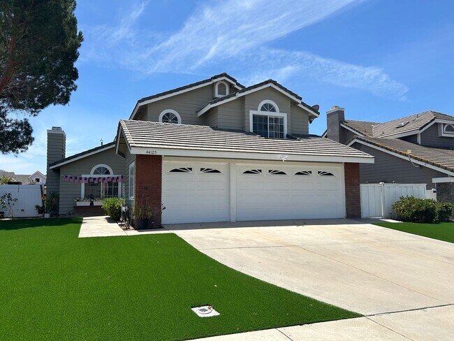 Building Photo - 44125 Northgate Ave