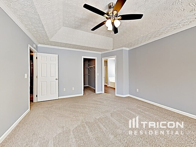 Building Photo - 648 Stonecrest Dr