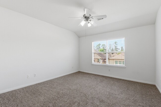 Building Photo - 16023 Powder Springs Ln
