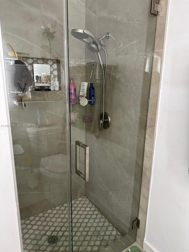 Building Photo - 1041 SW 111th Ave