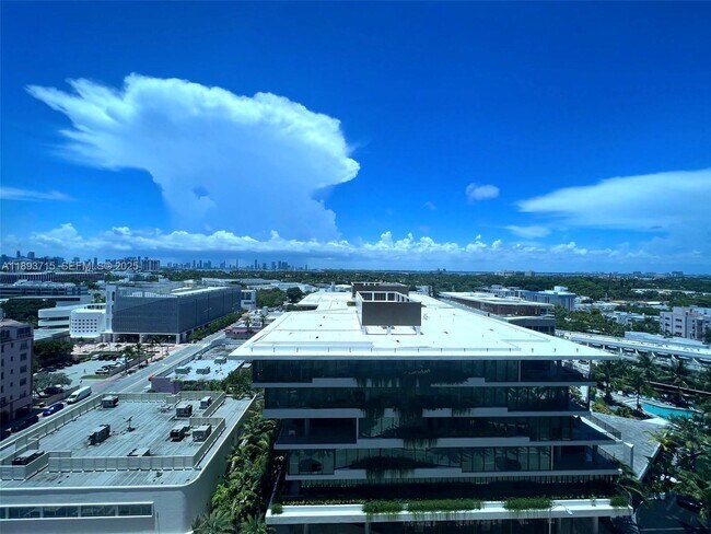 Building Photo - 2301 Collins Ave